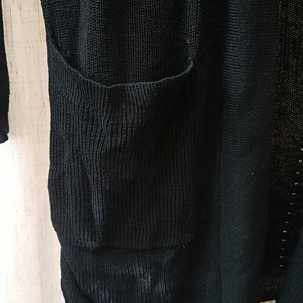 Women's black cardigan by Massimo size small - Picture 4 of 4